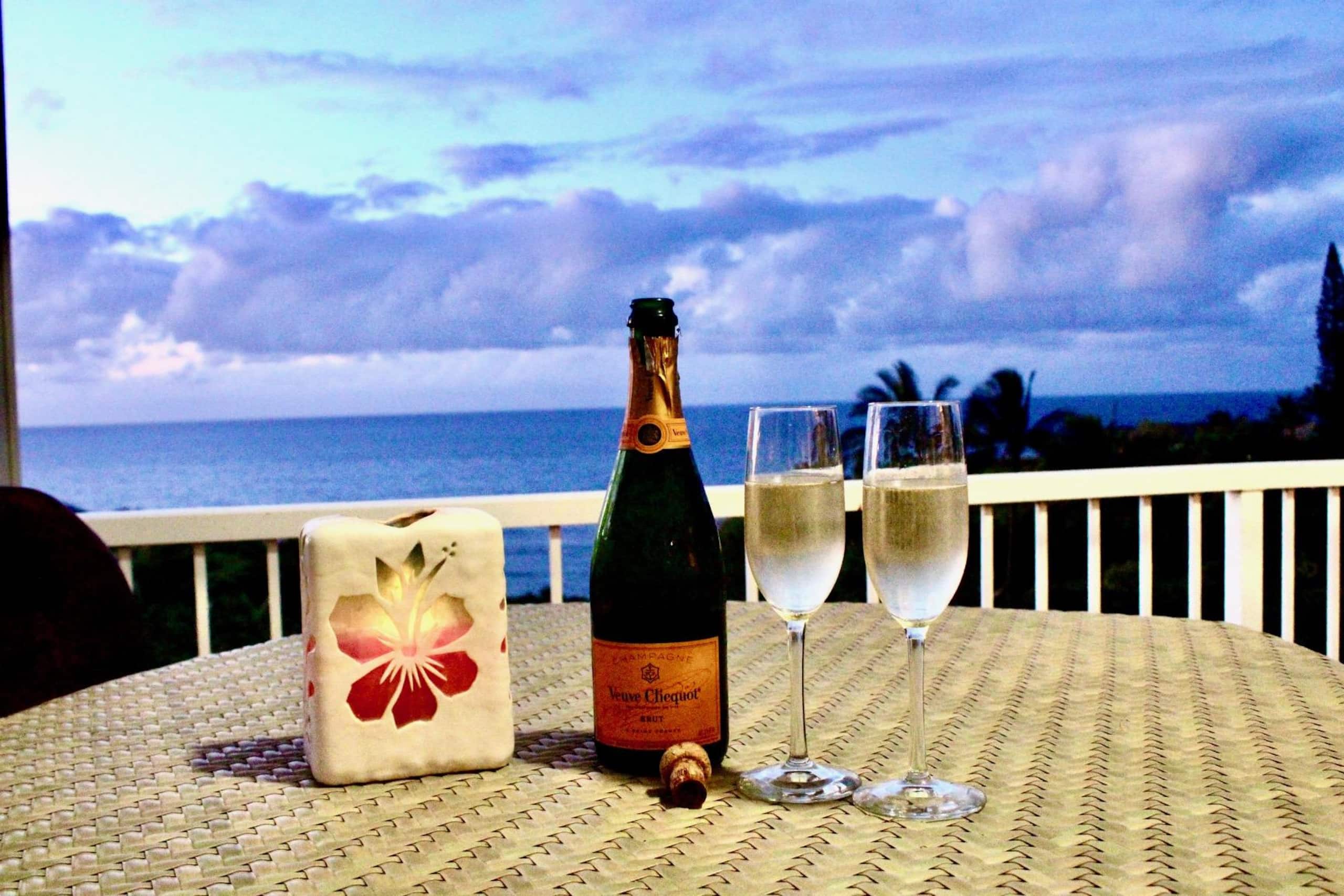 Condo in Princeville · ★4.67 · 2 bedrooms · 2 beds · 2 baths - Image 16