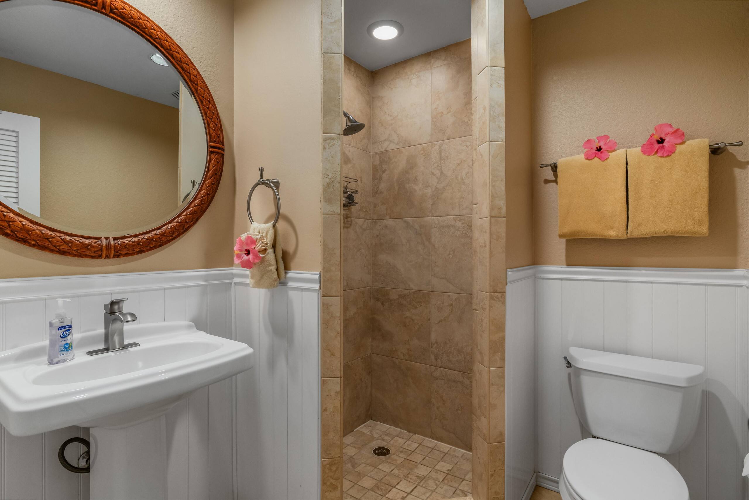 Condo in Lihue · ★5.0 · 2 bedrooms · 3 beds · 2 baths - Photo 16