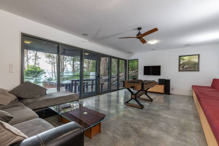 Dux Nutz gallery image 5