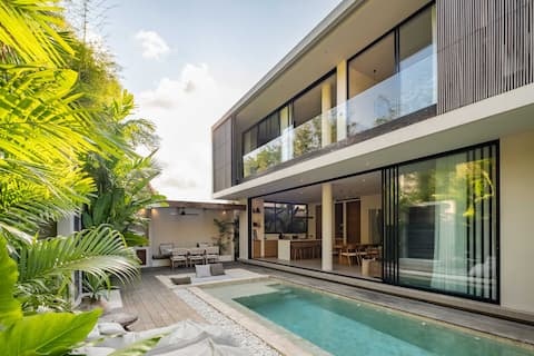 Designer 2BR Villa with Pool In Bingin@Lago Villas