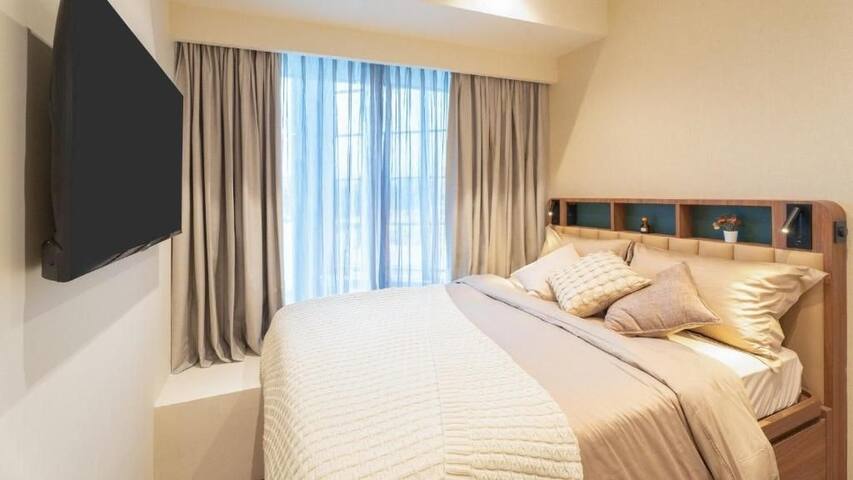 Serviced apt, 2-bedrm Suite, 2 queen beds, sleep 4