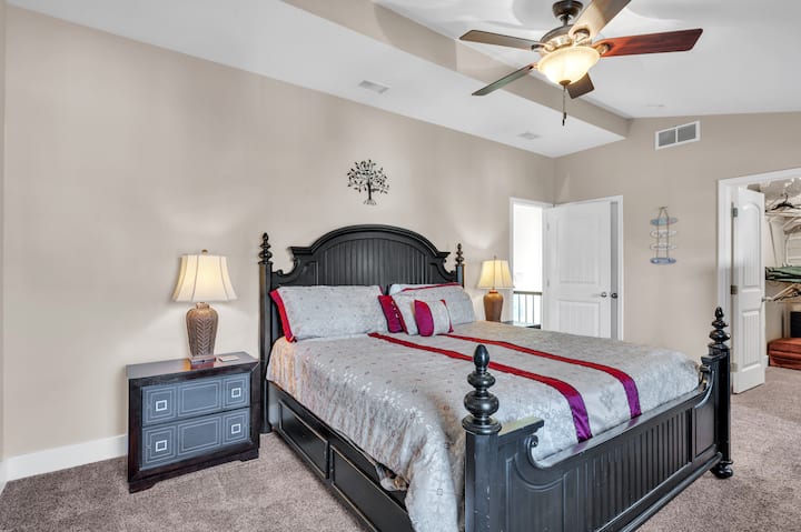 ในบ้าน, เครื่องใช้ไฟฟ้า, พัดลมเพดาน, ของตกแต่งบ้าน, โคมไฟ