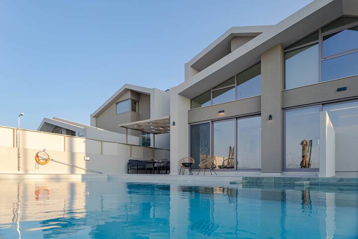Kassiani Villa | Theo Luxury Villas With Sea View gallery image 2