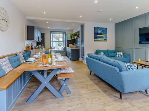 3 Bed in New Quay (83998)