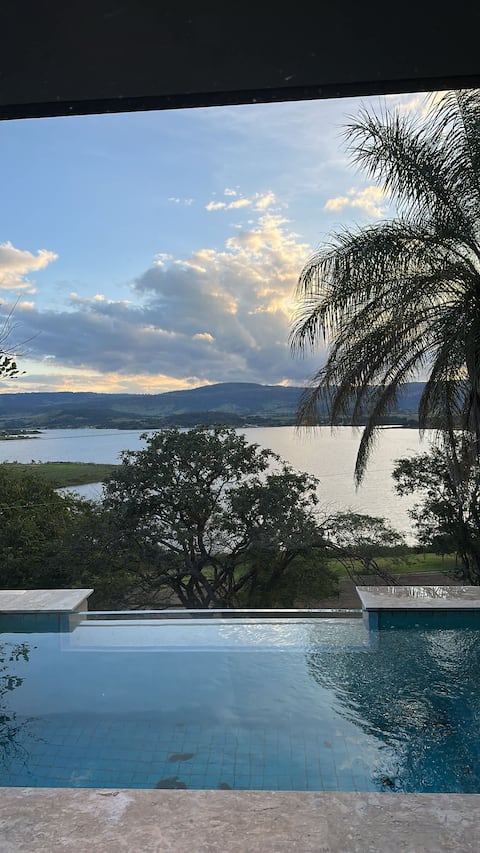 @morro.redondo | Bangalô do Sol