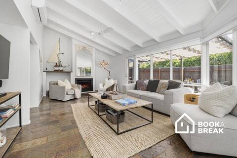 Solvista Lodge – A Sunlit Retreat By The Bay