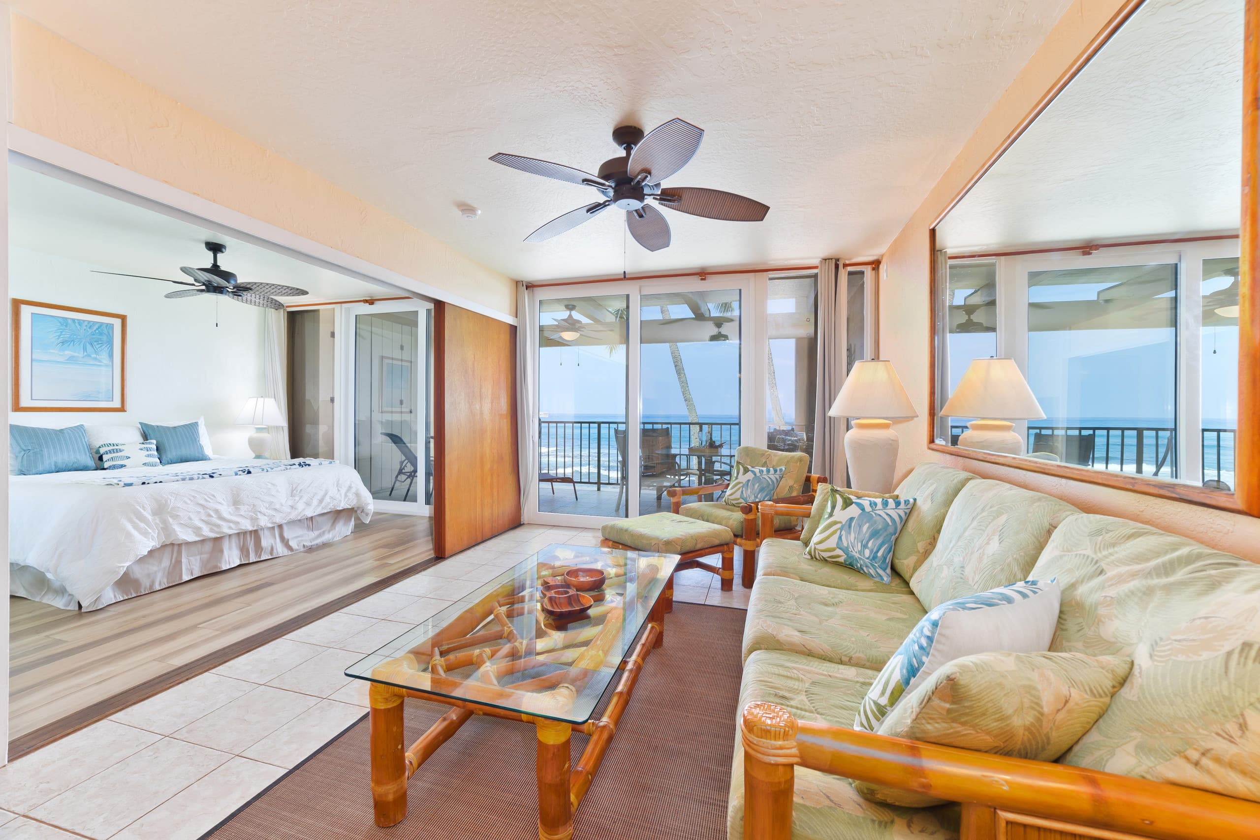 Condo in Kailua-Kona · ★5.0 · 2 bedrooms · 3 beds · 2 baths - Image 1
