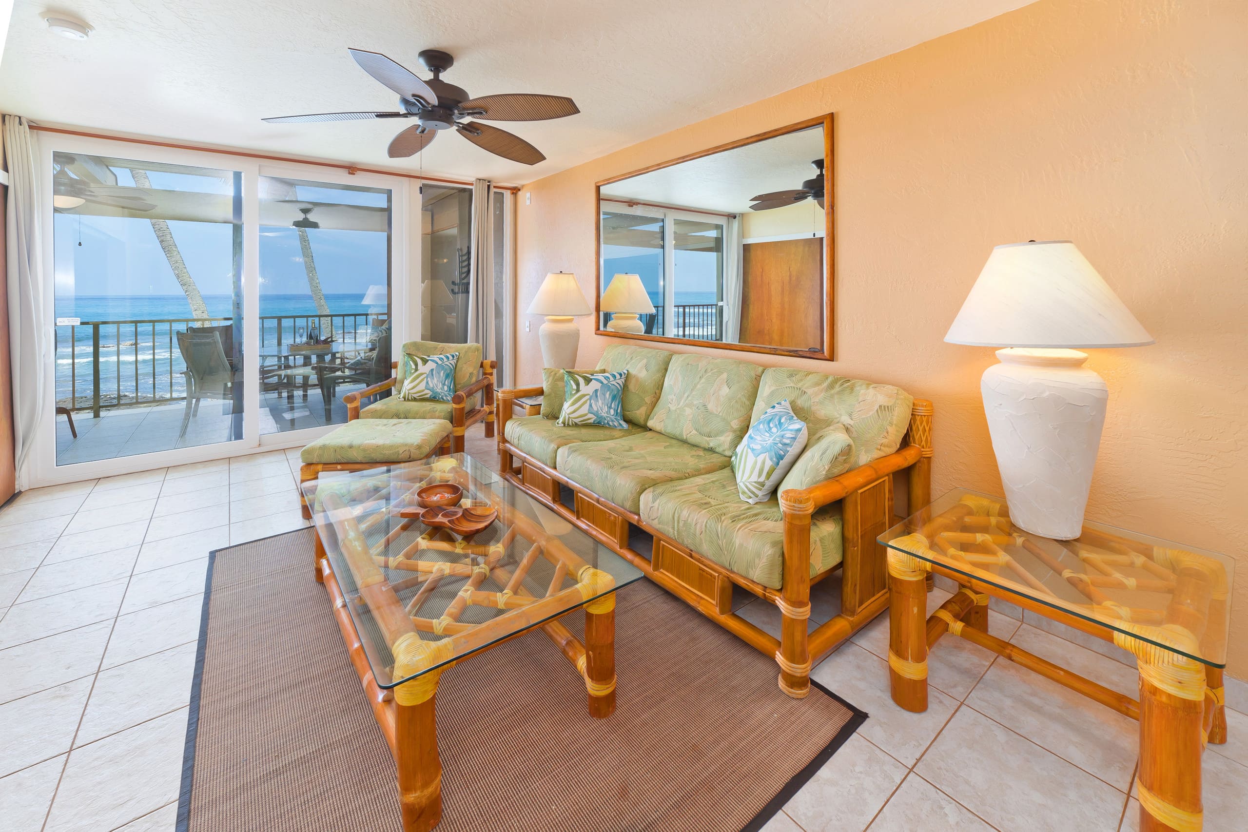 Condo in Kailua-Kona · ★5.0 · 2 bedrooms · 3 beds · 2 baths - Image 18