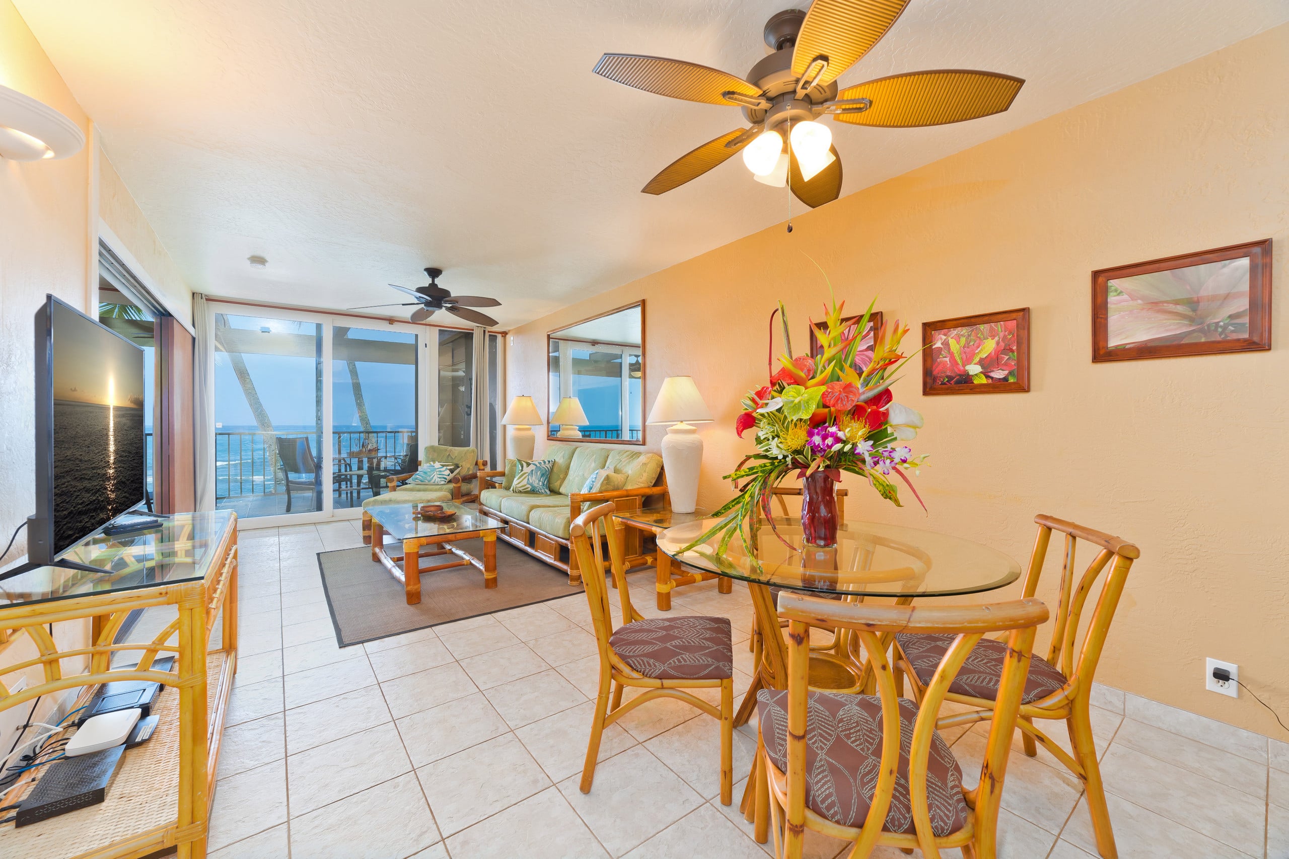 Condo in Kailua-Kona · ★5.0 · 2 bedrooms · 3 beds · 2 baths - Image 16