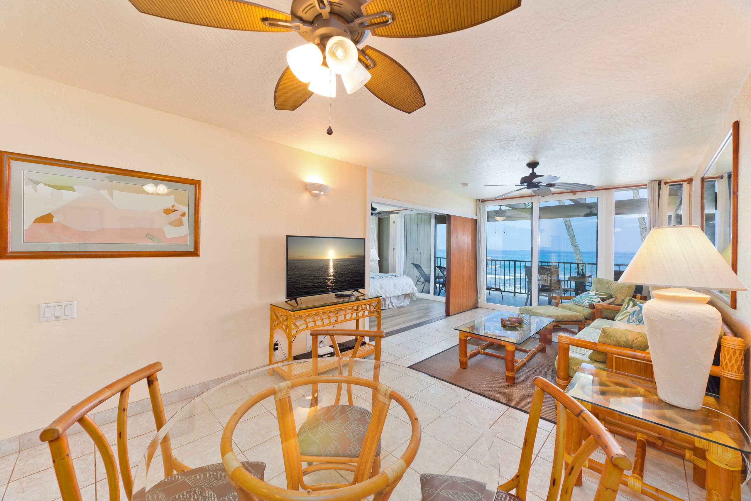 Condo in Kailua-Kona · ★5.0 · 2 bedrooms · 3 beds · 2 baths - Image 17