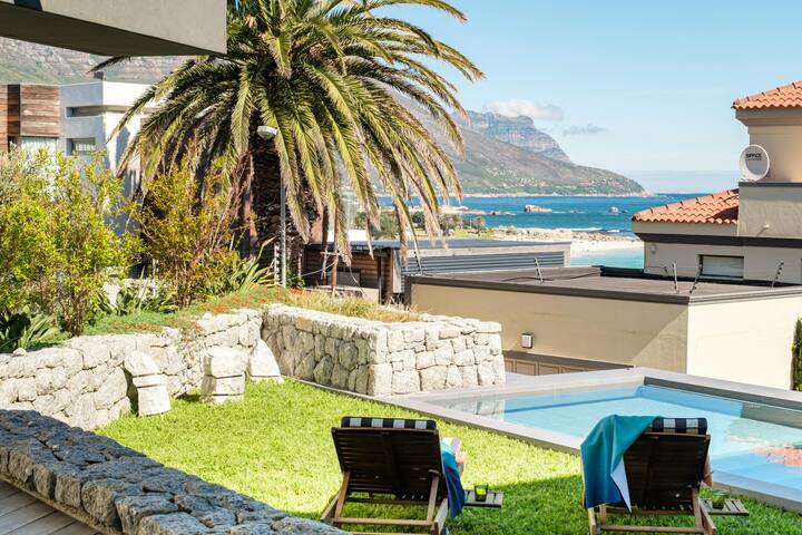 Grand Camps Bay 5bed w Views Pool Gym Villa Serena gallery image 4