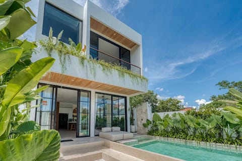 Zaza Villa: Brand-New 2BR Minimalist in Pererenan