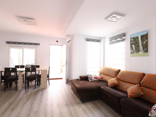 Maria Y Jose Carlos managed Airbnb listing 1