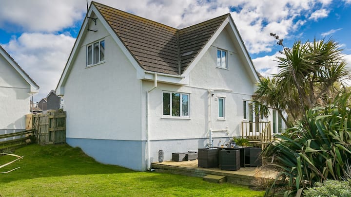 Pen Tywyn- Cottage On The Sand Dunes In Rhosneigr - Rhosneigr