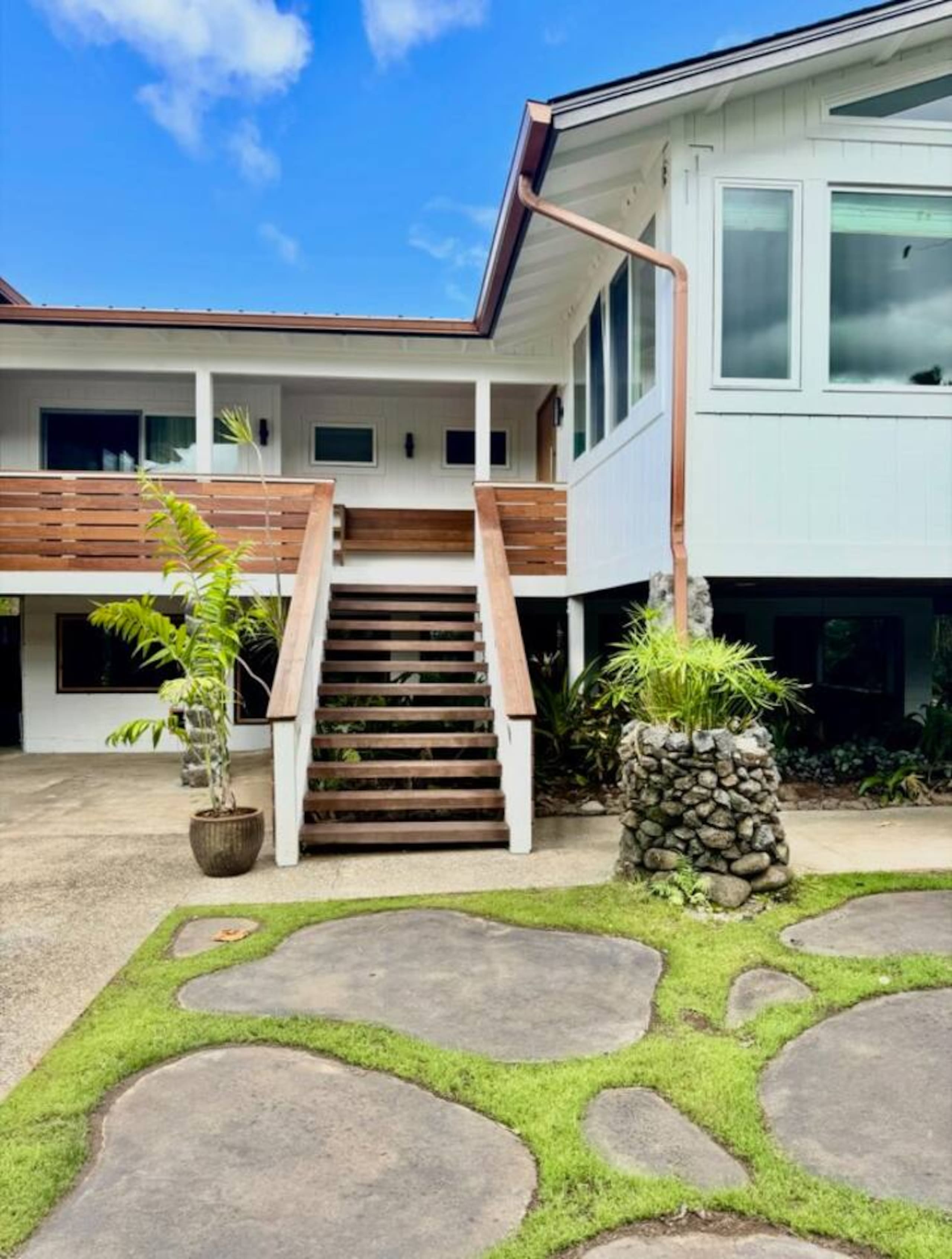 Home in Hanalei · ★5.0 · 5 bedrooms · 5 beds · 4 baths - Image 53