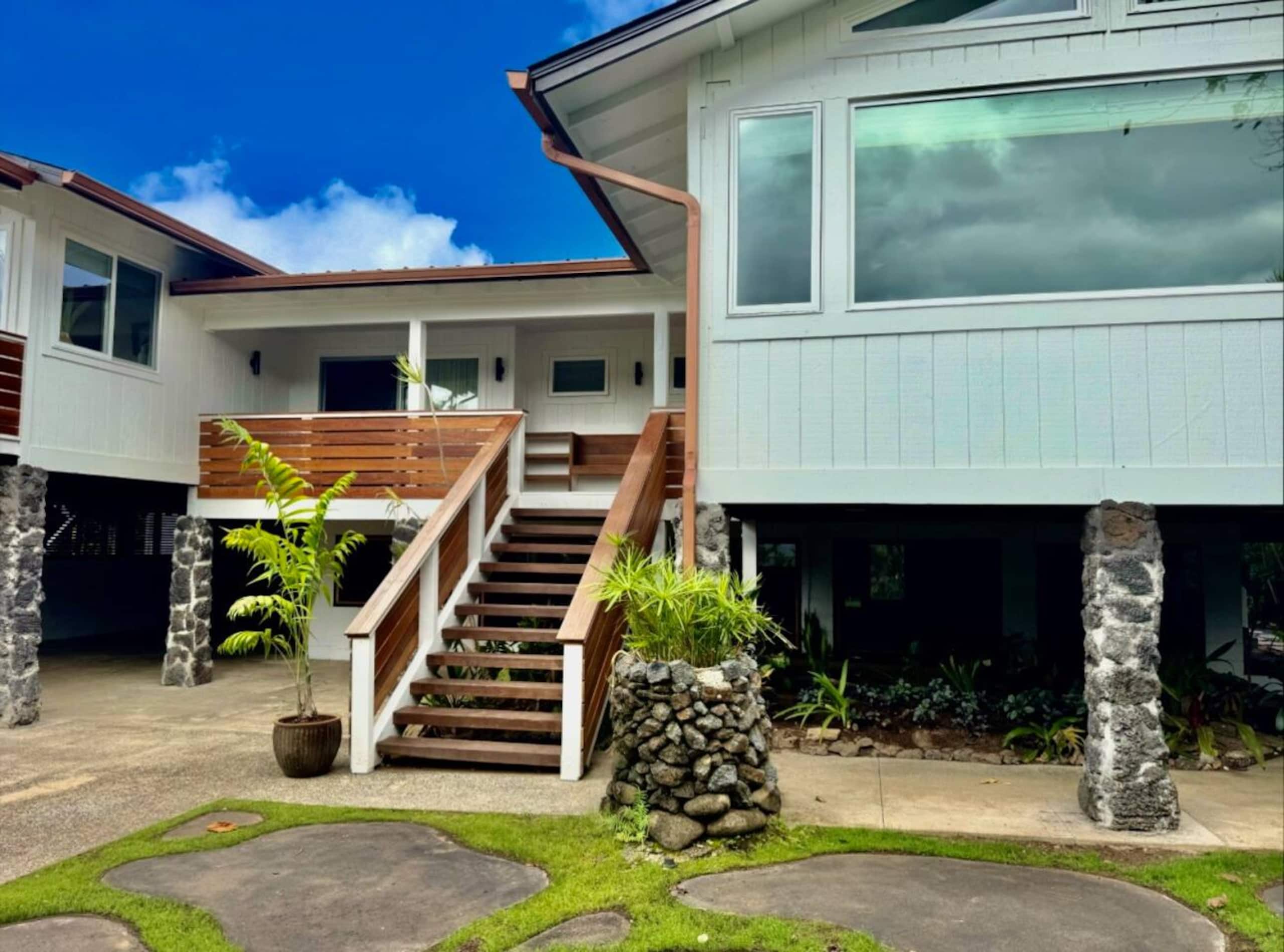 Home in Hanalei · ★5.0 · 5 bedrooms · 5 beds · 4 baths - Image 51