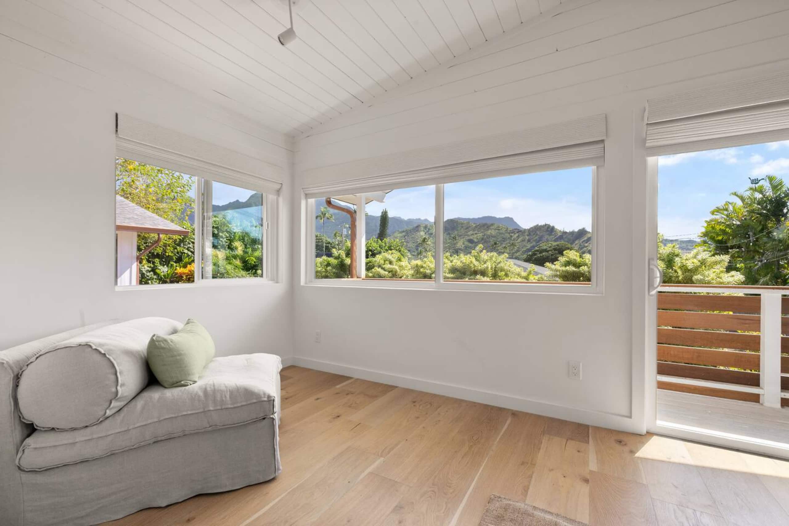 Home in Hanalei · ★5.0 · 5 bedrooms · 5 beds · 4 baths - Image 4