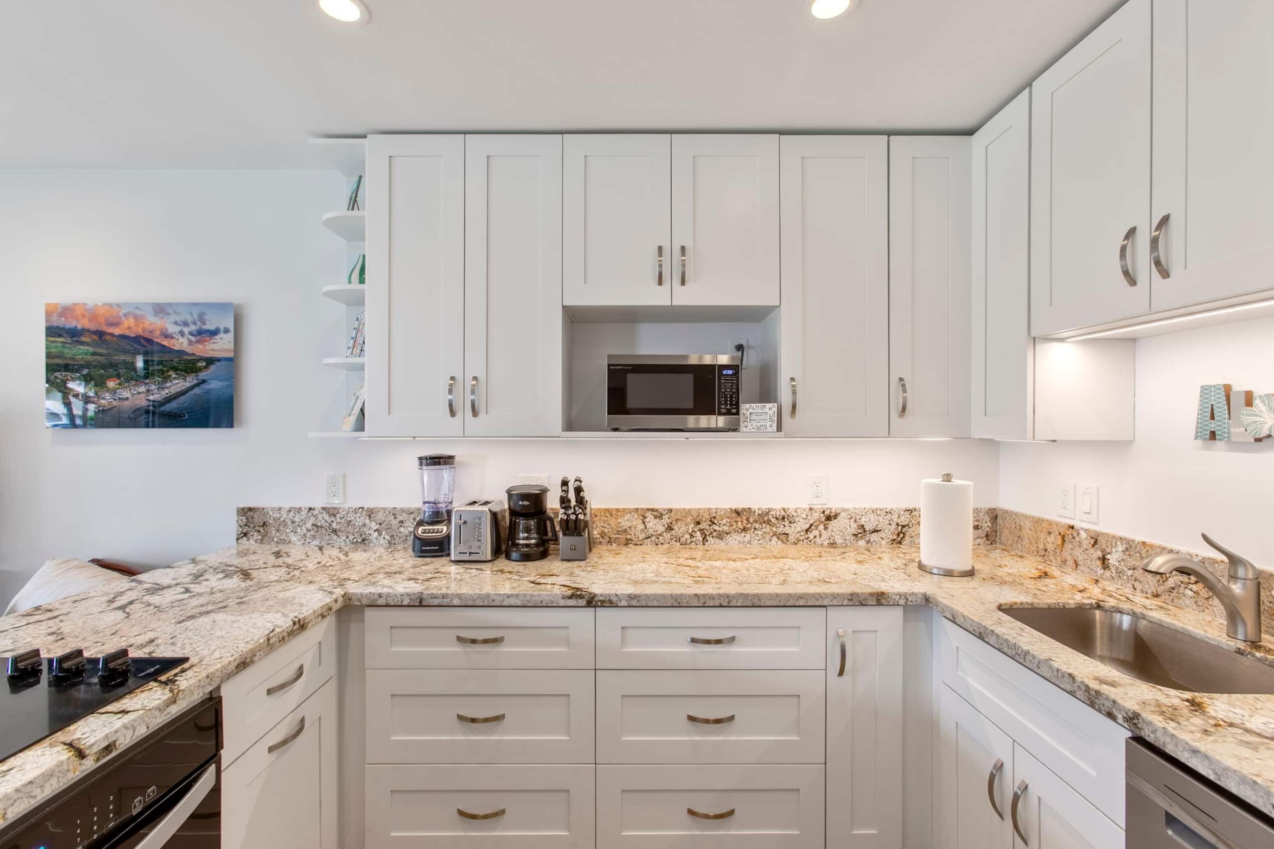 Condo in Lahaina · ★5.0 · 1 bedroom · 1 bed · 1 private bath - Image 12