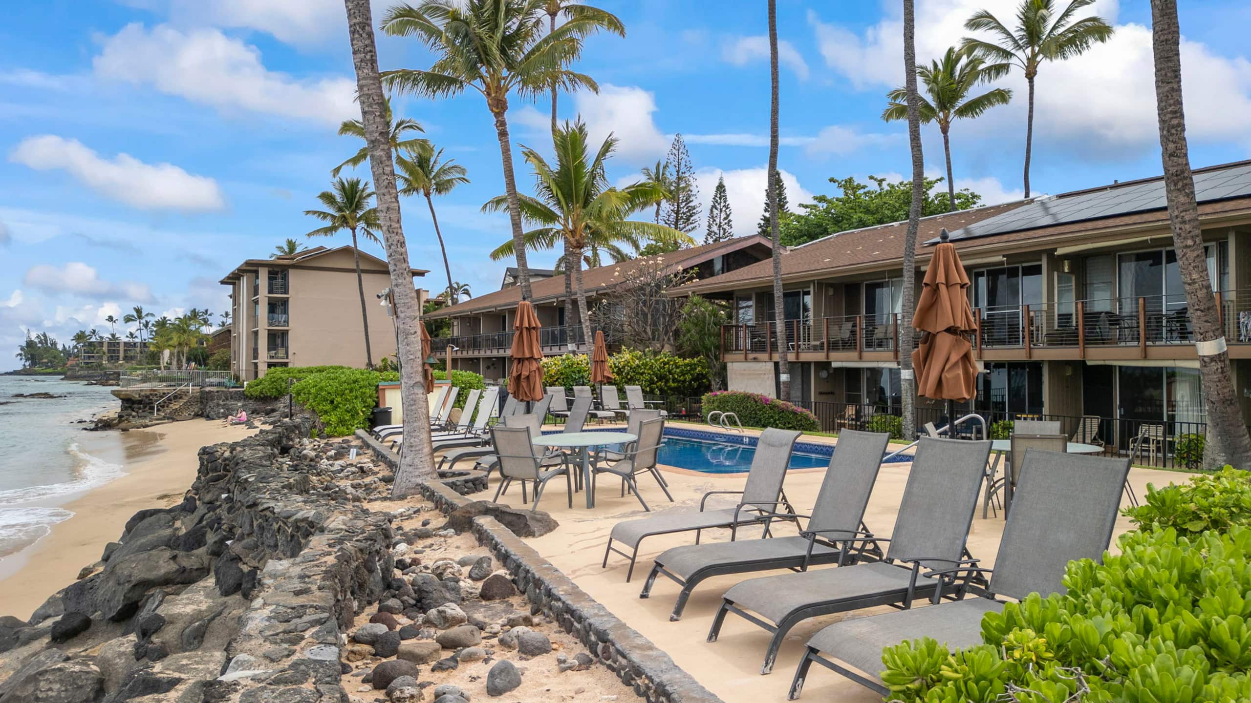 Condo in Lahaina · ★5.0 · 1 bedroom · 1 bed · 1 private bath - Image 38