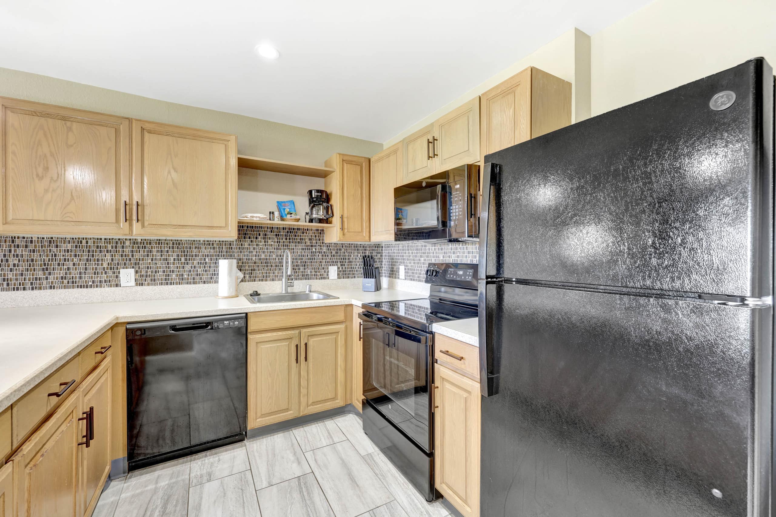 Condo in Kapaa · ★5.0 · 1 bedroom · 2 beds · 1 private bath - Image 11
