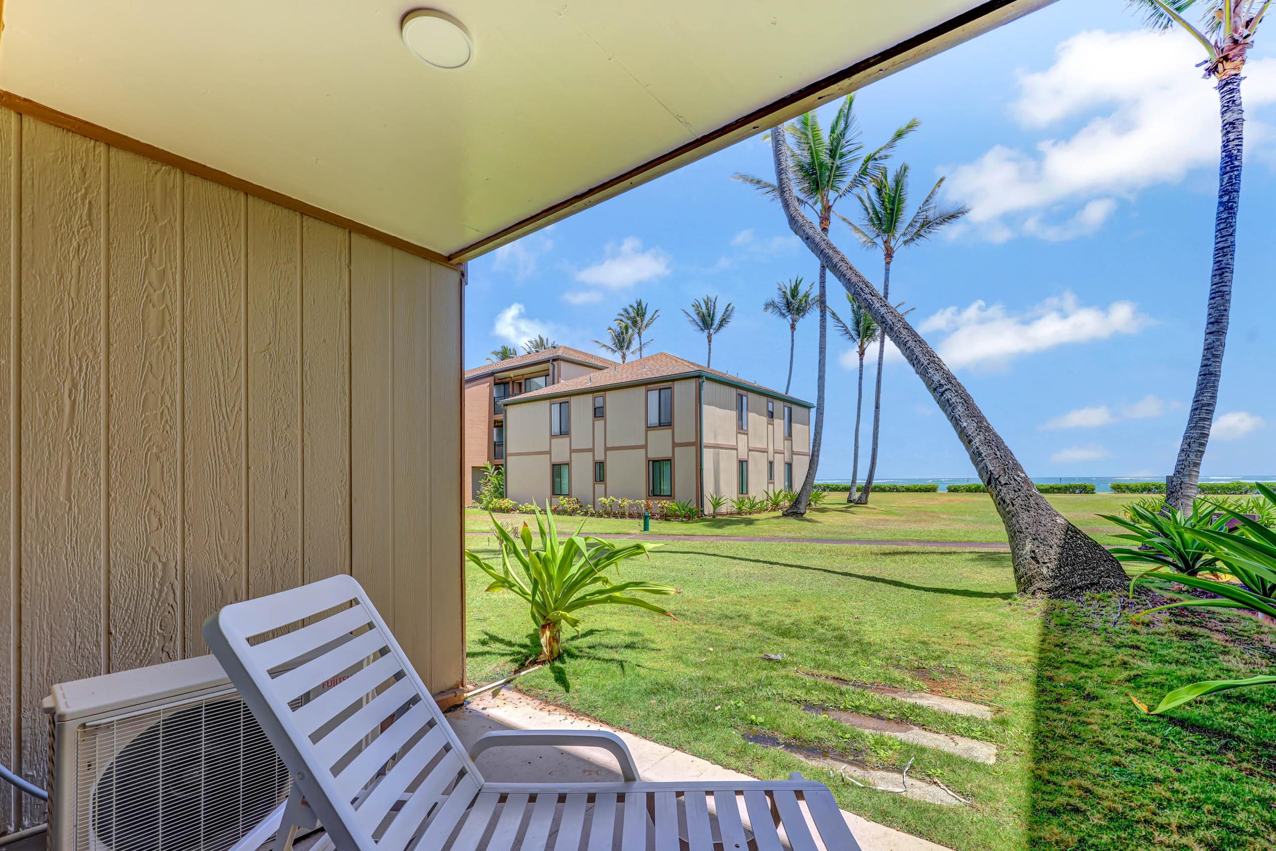 Condo in Kapaa · ★5.0 · 1 bedroom · 2 beds · 1 private bath - Image 1