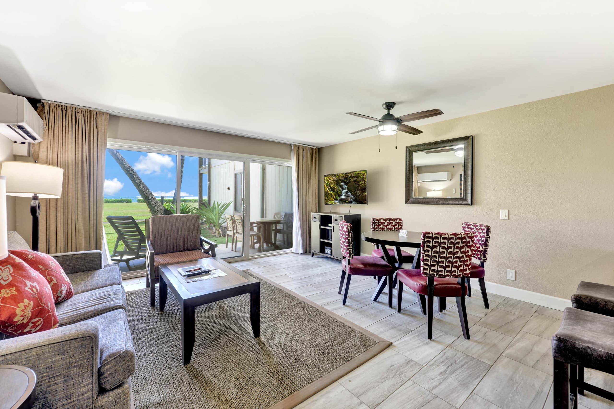 Condo in Kapaa · ★5.0 · 1 bedroom · 2 beds · 1 private bath - Image 7
