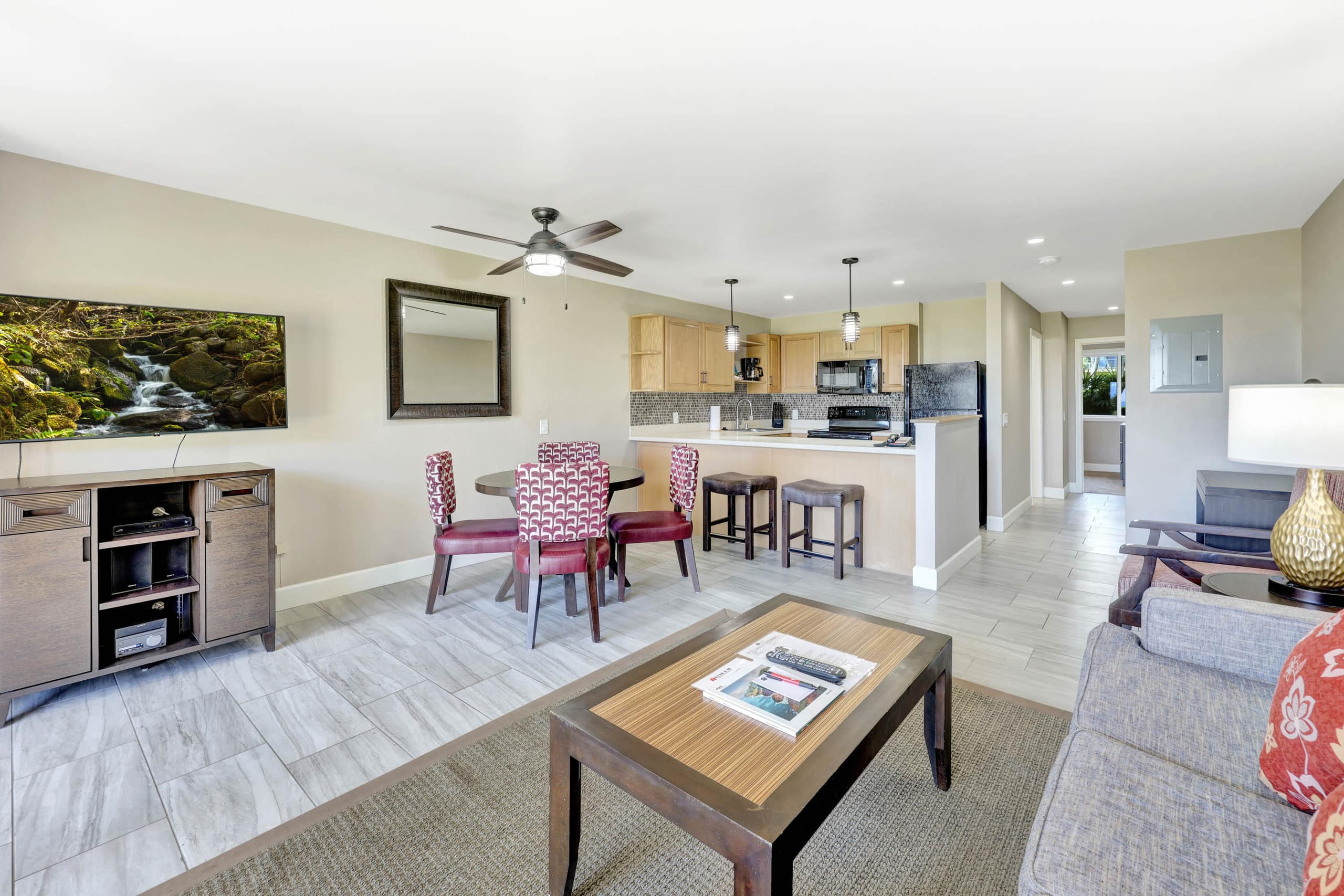Condo in Kapaa · ★5.0 · 1 bedroom · 2 beds · 1 private bath - Image 5