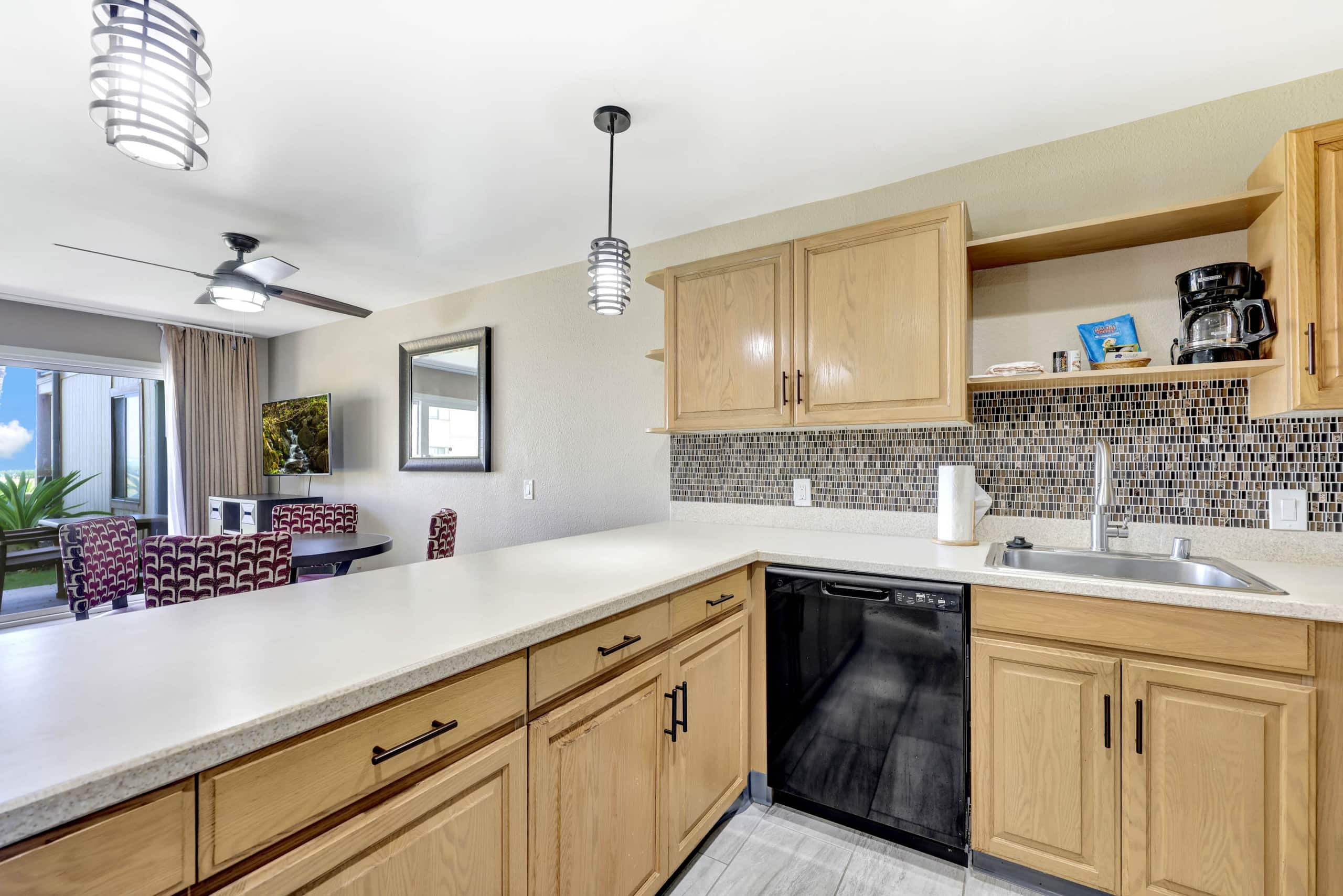 Condo in Kapaa · ★5.0 · 1 bedroom · 2 beds · 1 private bath - Image 13