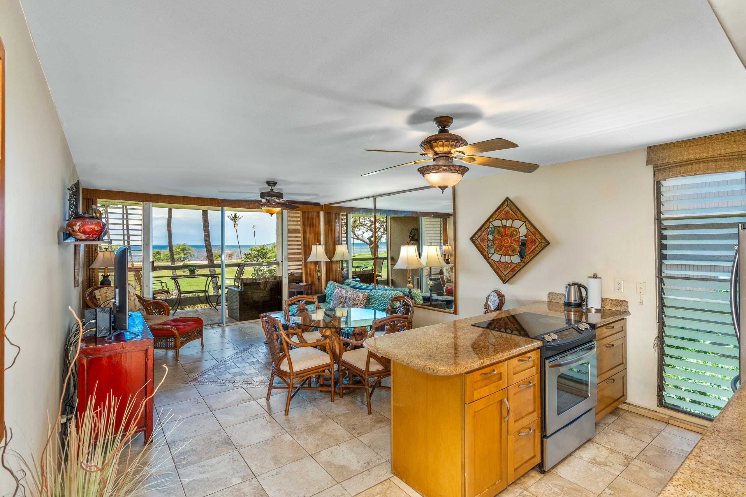 Oceanfront, Panoramic View, A/C, Free Wifi LEI205 - Image 8
