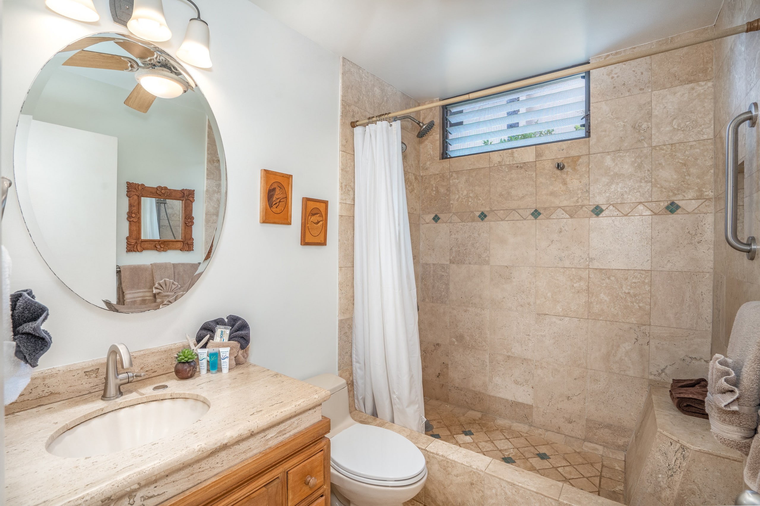 Oceanfront, Panoramic View, A/C, Free Wifi LEI205 - Image 23