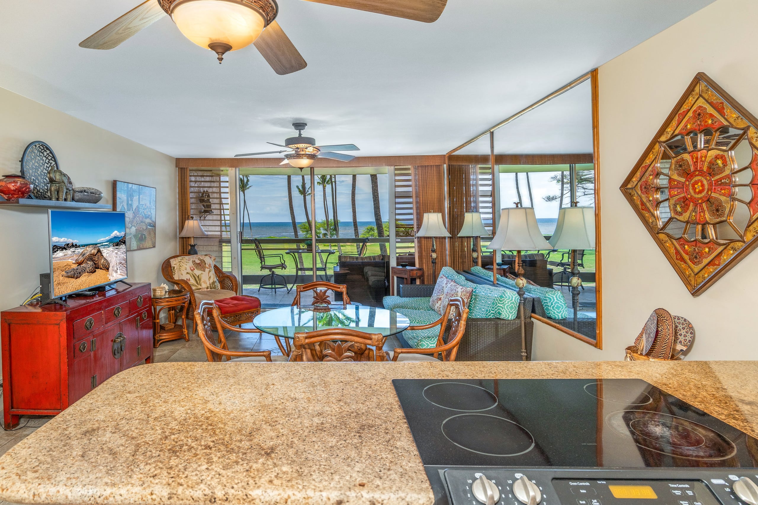 Oceanfront, Panoramic View, A/C, Free Wifi LEI205 - Image 12