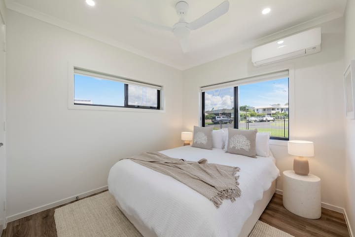 Burnett Heads, една от четирите удобни спални