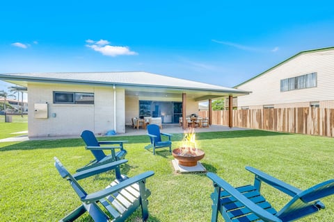50m to Beach · 4BR Family Home · Pets Welcome