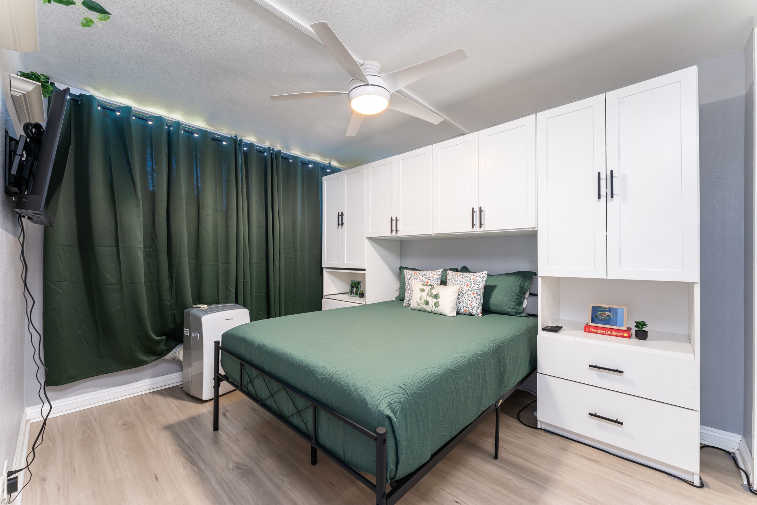 Condo in Kihei · ★4.83 · 2 bedrooms · 2 beds · 2 baths - Image 14