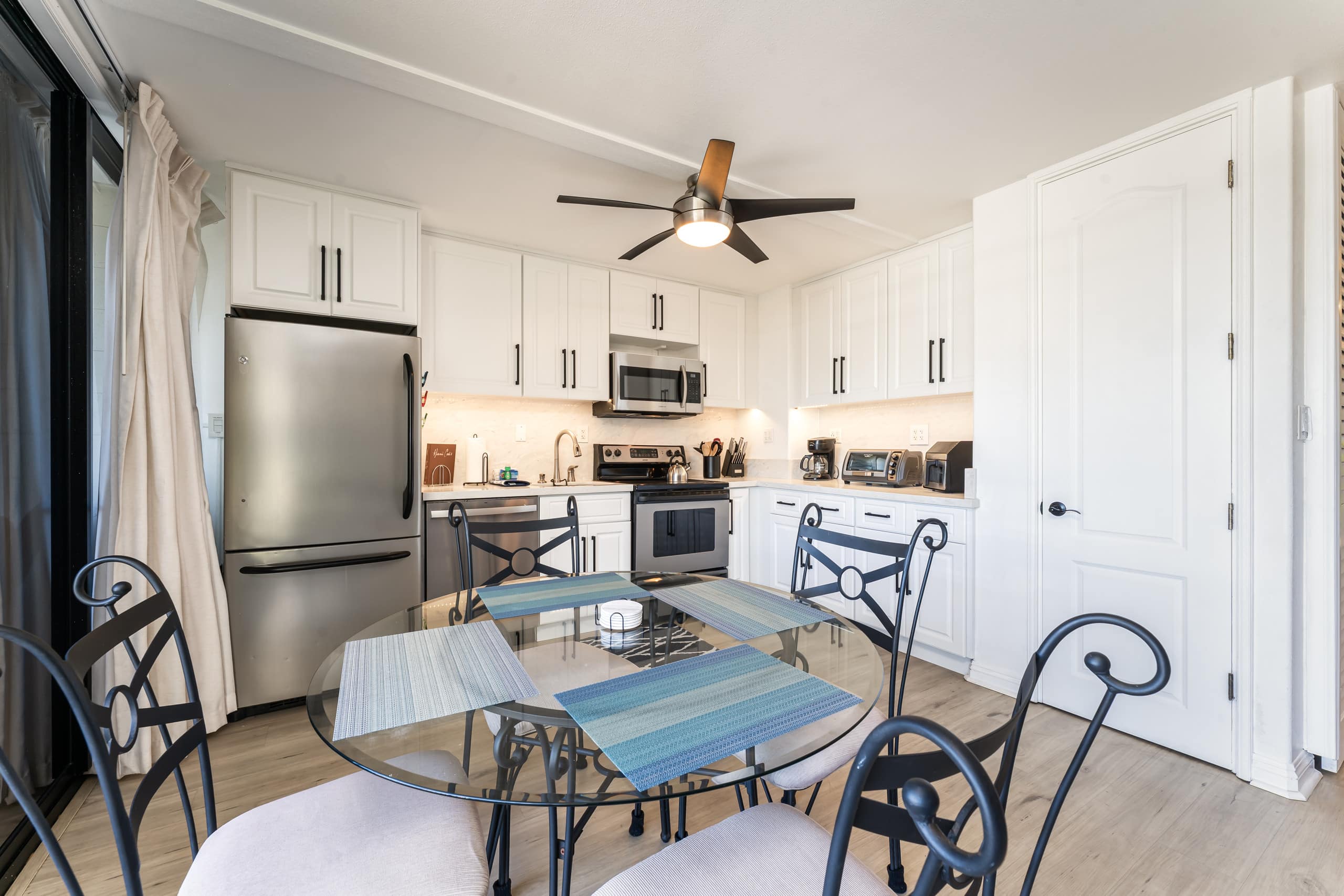 Condo in Kihei · ★4.83 · 2 bedrooms · 2 beds · 2 baths - Image 6