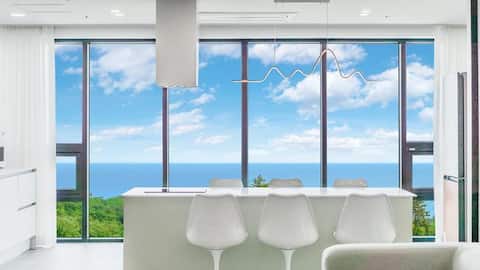 Loft - [2 bedrooms, 2 bathrooms, living room, kitchen] 4th floor