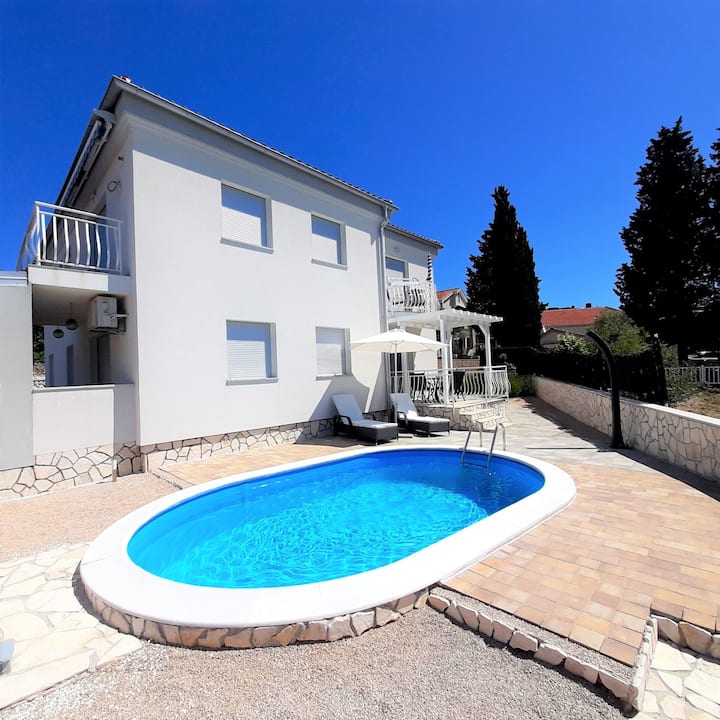 Apartment Rosmarin °1 With Pool - Krk