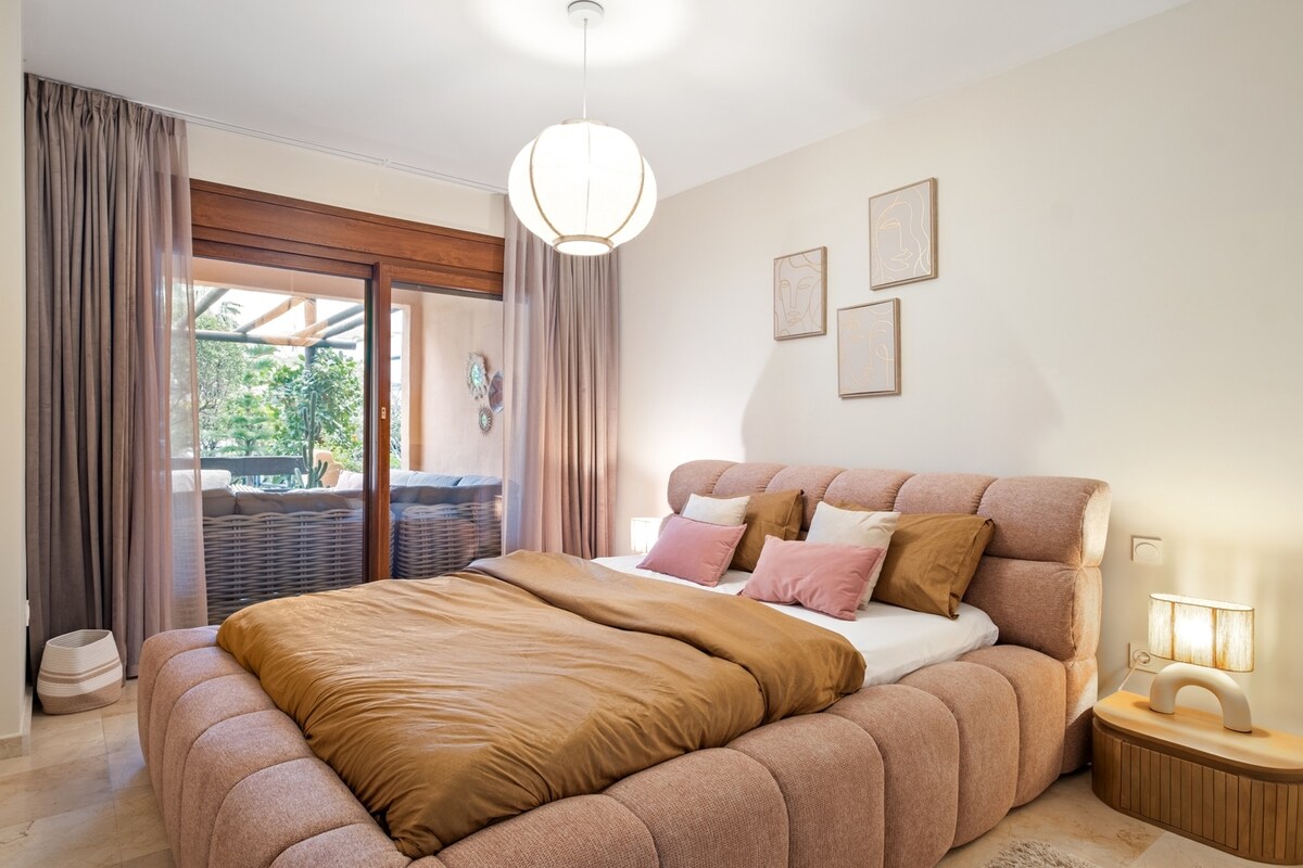 غرفة النوم 1