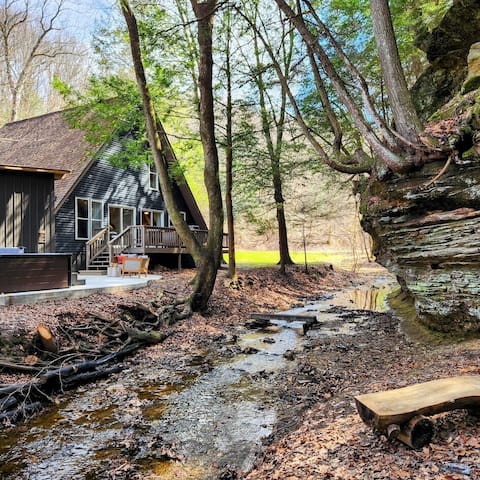 RockFall Retreat! Nature's Haven