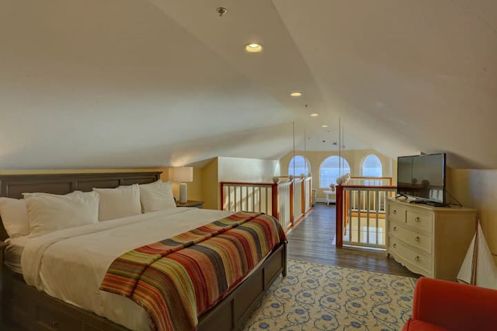 beachfront-condo-711-8-1-zmenene