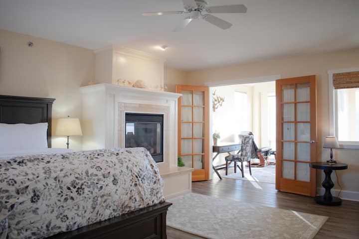 Lakeside-Lodging_711-108