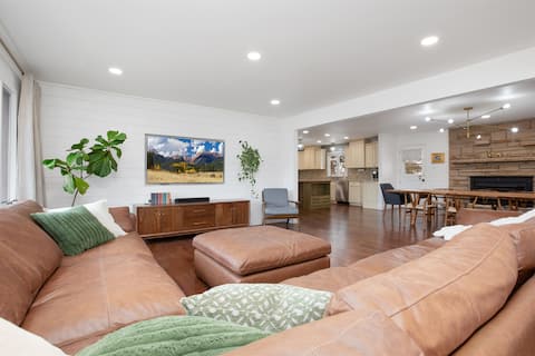 Courtside Estates • Luxury Stay w/ Pickleball