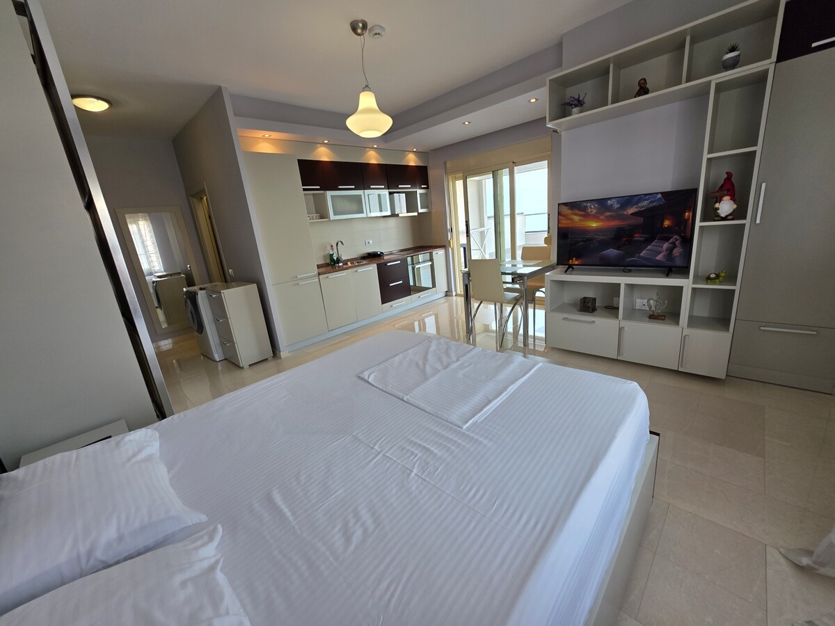 Listing 1387792148012828205