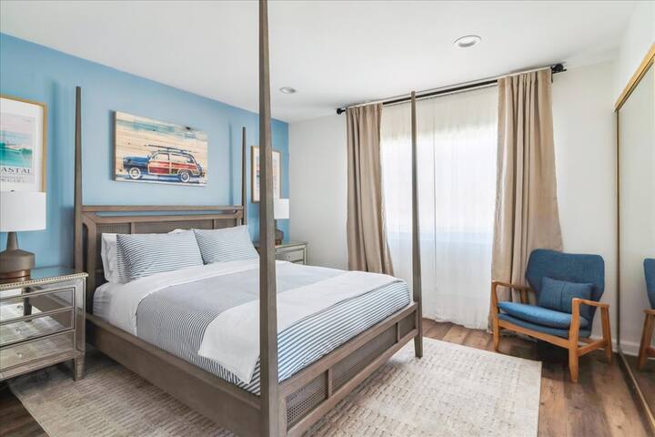 Beach as your Doorstep | Ocean view, BBQ, Parking gallery image 3