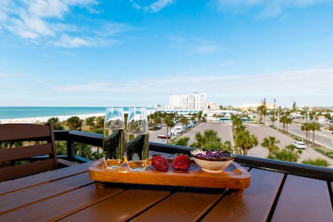 Modern Coastal Condo w/ Balcony & Beach Access