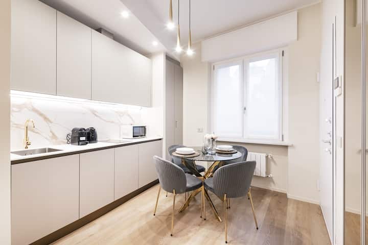 Easylife - Duomo Deluxe Apartments #11 - Mailand
