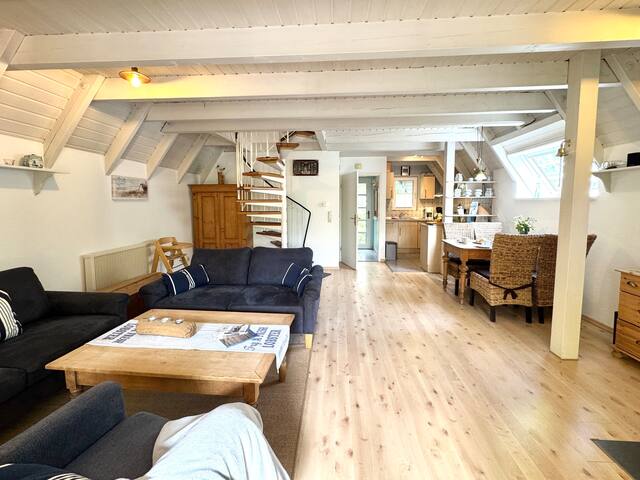 TO HUUS Gastwirtschaft Lüneburg managed Airbnb listing 2