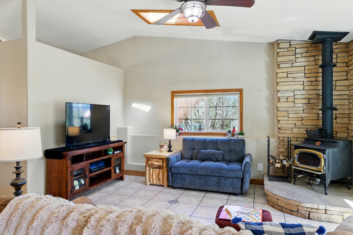 Successful Airbnb property: Rocky Mountain Retreat in Colorado Springs