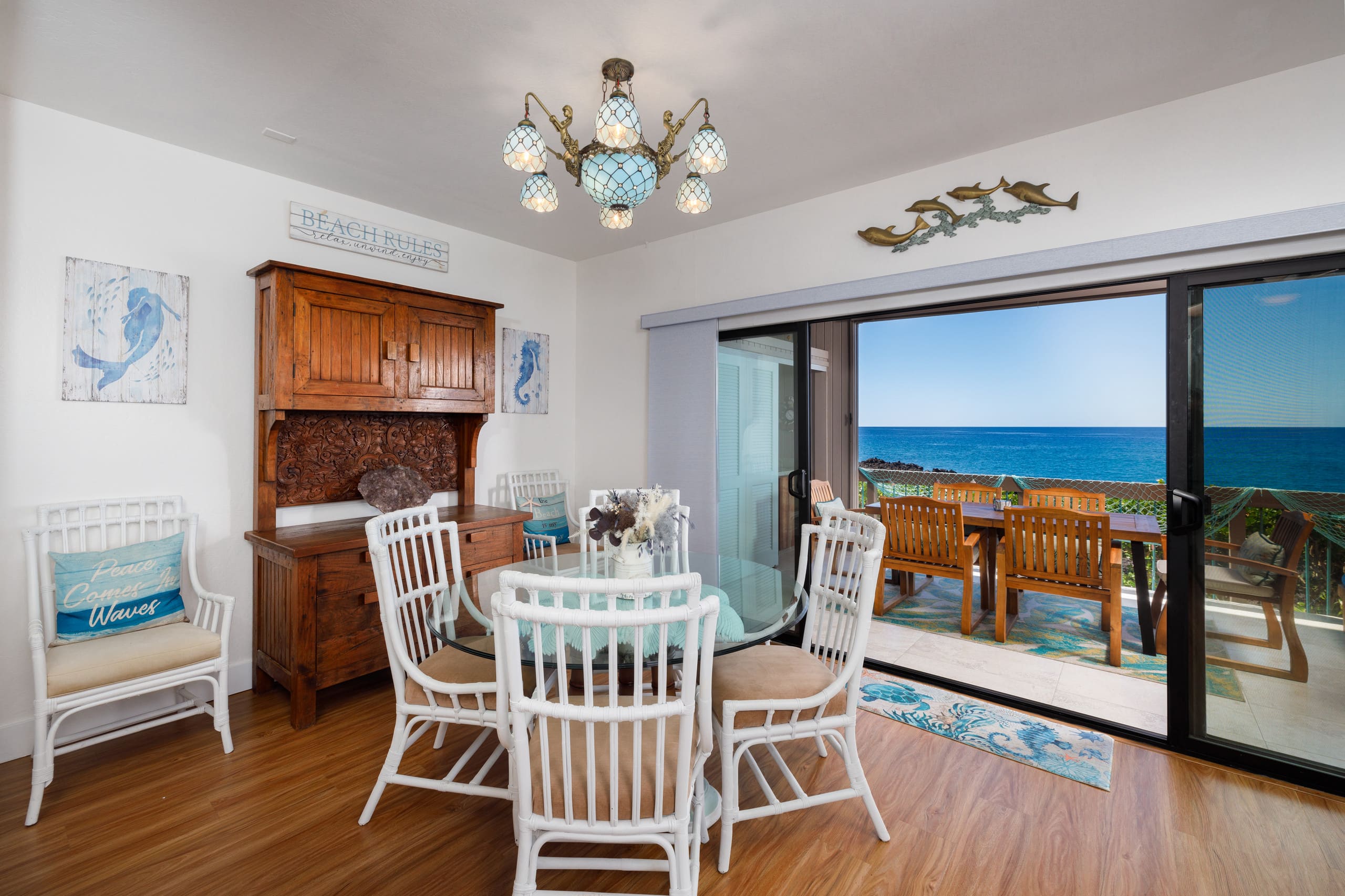 Condo in Kailua-Kona · ★4.89 · 2 bedrooms · 4 beds · 2 baths - Image 9