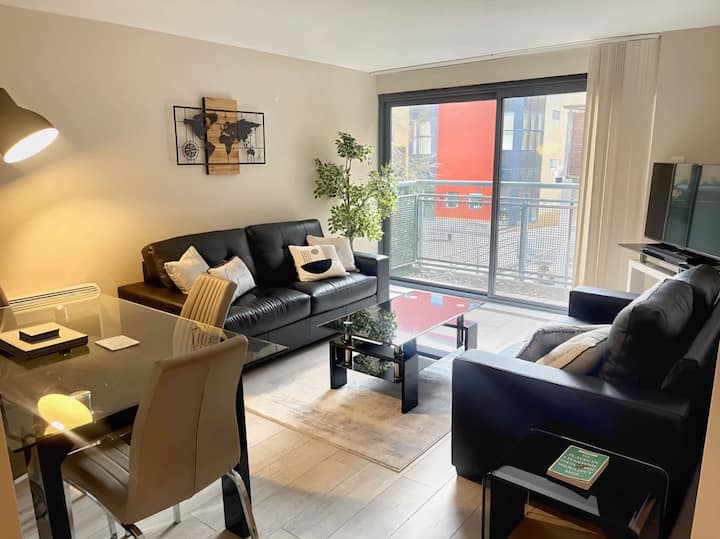 City Centre 2br Apartment · Free Parking! - イギリス リバプール